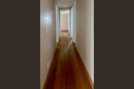 Apartamento à venda com 67m², 3 quartos e 1 vagaCorredor