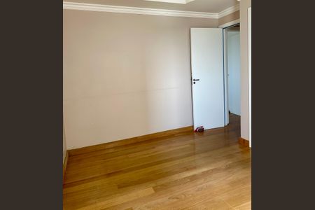 Apartamento à venda com 67m², 3 quartos e 1 vagaQuarto 2