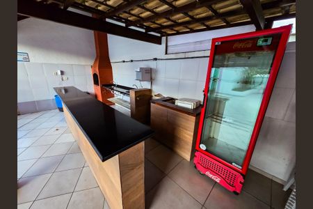 Apartamento à venda com 60m², 2 quartos e 1 vaga Apartamento à venda com 60m², 2 quartos e 1 vagaÁrea comum - Churrasqueira