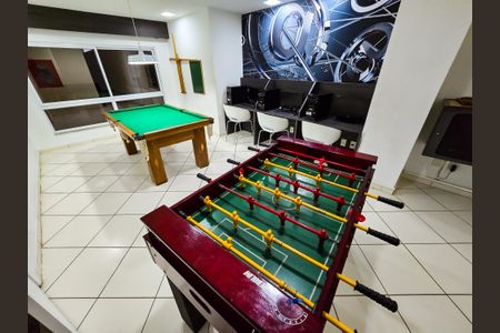 Apartamento à venda com 60m², 2 quartos e 1 vaga Apartamento à venda com 60m², 2 quartos e 1 vagaSalão de jogos
