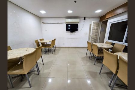 Apartamento à venda com 60m², 2 quartos e 1 vaga Apartamento à venda com 60m², 2 quartos e 1 vagaÁrea comum - Salão de festas
