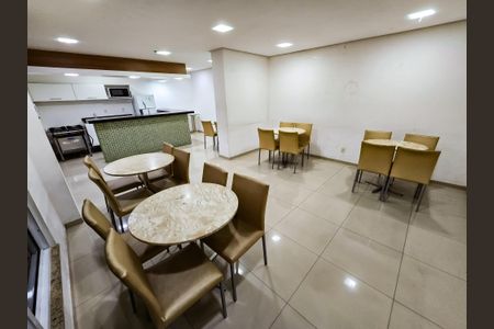 Apartamento à venda com 60m², 2 quartos e 1 vaga Apartamento à venda com 60m², 2 quartos e 1 vagaÁrea comum - Salão de festas