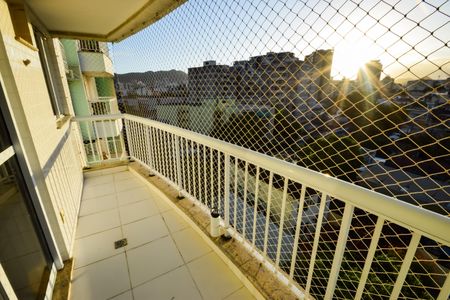 Apartamento à venda com 60m², 2 quartos e 1 vaga Apartamento à venda com 60m², 2 quartos e 1 vagaVaranda da Sala