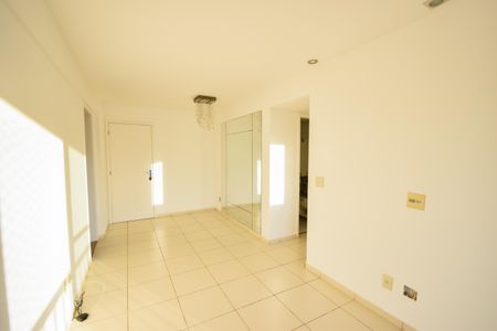 Apartamento à venda com 60m², 2 quartos e 1 vaga Apartamento à venda com 60m², 2 quartos e 1 vagaSala