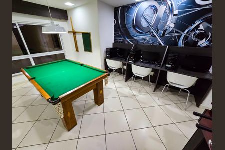 Apartamento à venda com 60m², 2 quartos e 1 vaga Apartamento à venda com 60m², 2 quartos e 1 vagaSalão de jogos