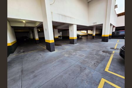 Apartamento à venda com 60m², 2 quartos e 1 vaga Apartamento à venda com 60m², 2 quartos e 1 vagaGaragem