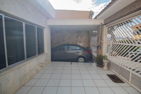 Casa à venda com 160m², 3 quartos e 1 vaga Casa à venda com 160m², 3 quartos e 1 vagaGaragem