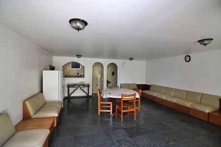 Apartamento para alugar com 62m², 2 quartos e 1 vagaÁrea comum - Salão de festas