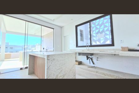 Casa de condomínio à venda com 224m², 3 quartos e 2 vagasSala/Cozinha