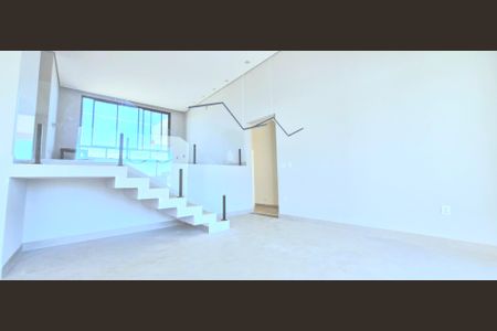 Casa de condomínio à venda com 224m², 3 quartos e 2 vagasSala/Cozinha