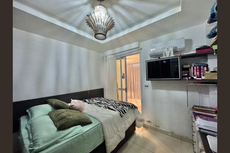 Apartamento à venda com 198m², 3 quartos e 2 vagasSuíte 2