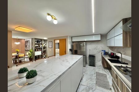 Apartamento à venda com 198m², 3 quartos e 2 vagasCozinha e Área de Serviço