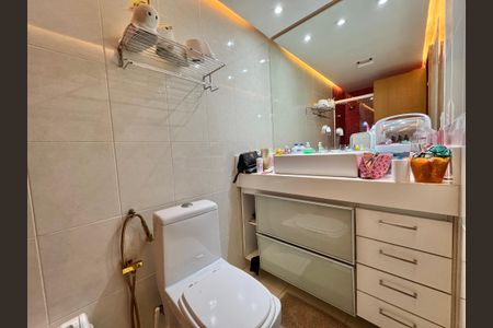 Apartamento à venda com 198m², 3 quartos e 2 vagasSuíte 2 - Banheiro