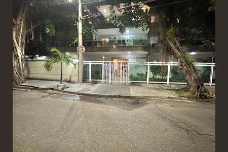 Apartamento à venda com 198m², 3 quartos e 2 vagasFachada