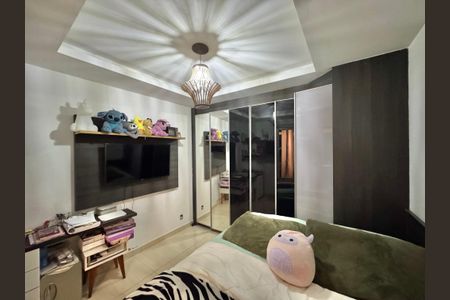 Apartamento à venda com 198m², 3 quartos e 2 vagasSuíte 2