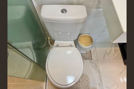 Apartamento à venda com 198m², 3 quartos e 2 vagasBanheiro Social