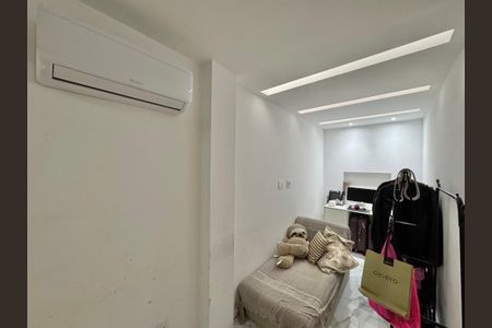 Apartamento à venda com 198m², 3 quartos e 2 vagasQuarto