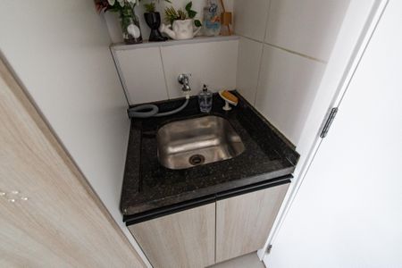 Apartamento à venda com 27m², 1 quarto e sem vaga Apartamento à venda com 27m², 1 quarto e sem vagaÁrea de Serviço