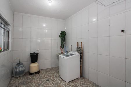 Casa à venda com 220m², 3 quartos e 1 vaga Casa à venda com 220m², 3 quartos e 1 vagaÁrea de Serviço