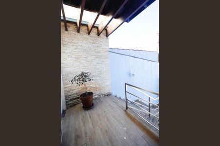 Casa à venda com 280m², 3 quartos e 4 vagas Casa à venda com 280m², 3 quartos e 4 vagasHall