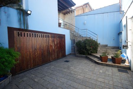 Casa à venda com 280m², 3 quartos e 4 vagas Casa à venda com 280m², 3 quartos e 4 vagasGaragem