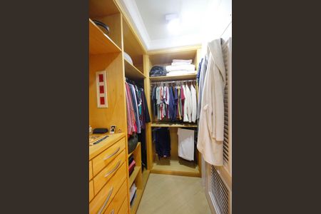 Casa à venda com 280m², 3 quartos e 4 vagas Casa à venda com 280m², 3 quartos e 4 vagasQuarto 1