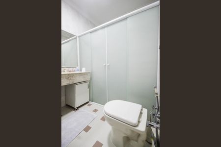 Casa à venda com 280m², 3 quartos e 4 vagas Casa à venda com 280m², 3 quartos e 4 vagasBanheiro