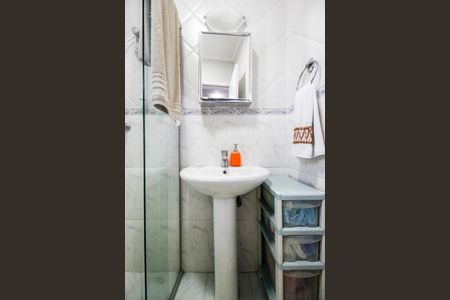 Casa à venda com 280m², 3 quartos e 4 vagas Casa à venda com 280m², 3 quartos e 4 vagasBanheiro de serviço