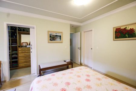 Casa à venda com 280m², 3 quartos e 4 vagas Casa à venda com 280m², 3 quartos e 4 vagasQuarto 1