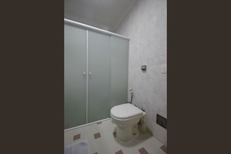 Casa à venda com 280m², 3 quartos e 4 vagas Casa à venda com 280m², 3 quartos e 4 vagasBanheiro