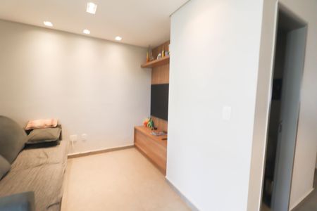 Casa de condomínio à venda com 125m², 3 quartos e 2 vagasSala