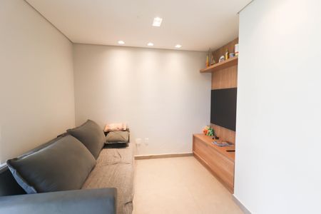 Casa de condomínio à venda com 125m², 3 quartos e 2 vagasSala