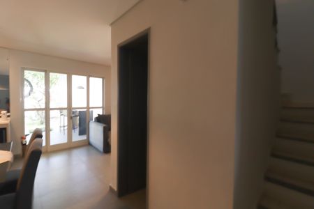 Casa de condomínio à venda com 125m², 3 quartos e 2 vagasSala