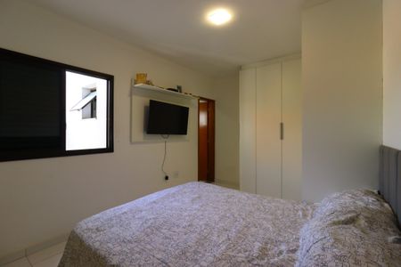 Apartamento à venda com 122m², 2 quartos e 2 vagasSuíte