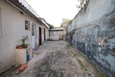Casa à venda com 330m², 6 quartos e 8 vagasQuintal/Garagem