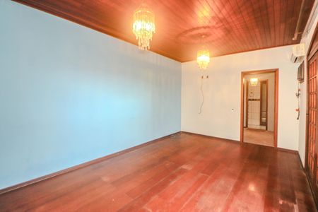 Casa à venda com 280m², 3 quartos e 2 vagasQuarto 2