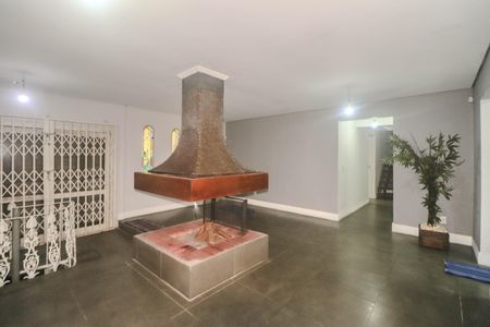 Casa à venda com 280m², 3 quartos e 2 vagasSala