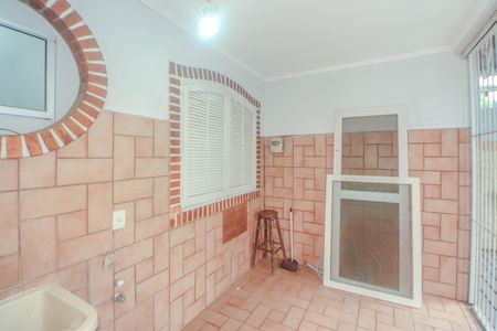 Casa à venda com 280m², 3 quartos e 2 vagasÁrea de Serviço