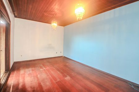 Casa à venda com 280m², 3 quartos e 2 vagasQuarto 2