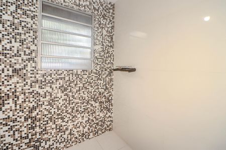 Casa à venda com 280m², 3 quartos e 2 vagasBanheiro Social 2