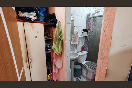 Casa à venda com 205m², 2 quartos e 1 vaga Casa à venda com 205m², 2 quartos e 1 vagaSuíte