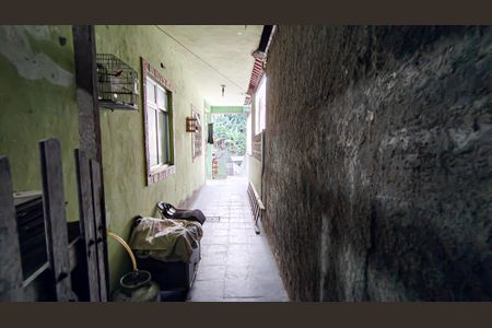 Casa à venda com 205m², 2 quartos e 1 vaga Casa à venda com 205m², 2 quartos e 1 vagaCorredor