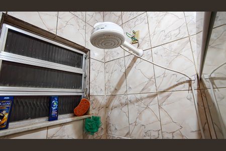 Casa à venda com 205m², 2 quartos e 1 vaga Casa à venda com 205m², 2 quartos e 1 vagaBanheiro Social