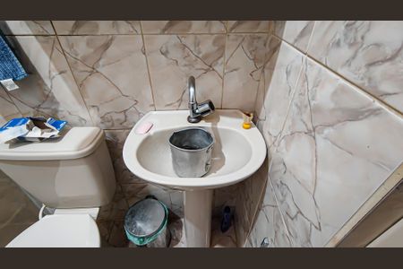 Casa à venda com 205m², 2 quartos e 1 vaga Casa à venda com 205m², 2 quartos e 1 vagaBanheiro Social