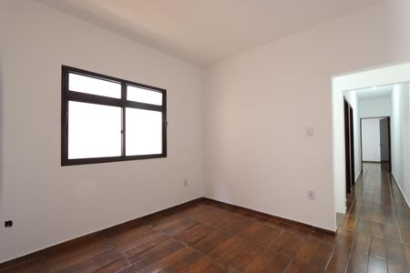 Casa à venda com 205m², 3 quartos e 2 vagasSala 2