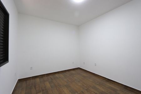 Casa à venda com 205m², 3 quartos e 2 vagasQuarto 2