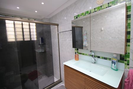 Casa à venda com 171m², 2 quartos e sem vagaBanheiro 2