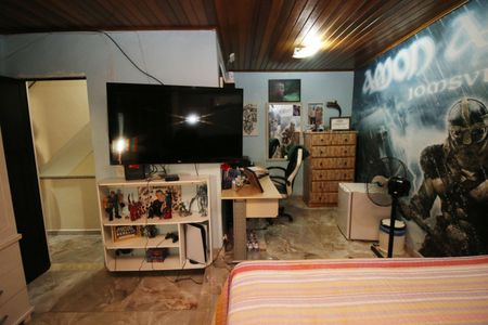 Casa à venda com 171m², 2 quartos e sem vagaQuarto 1