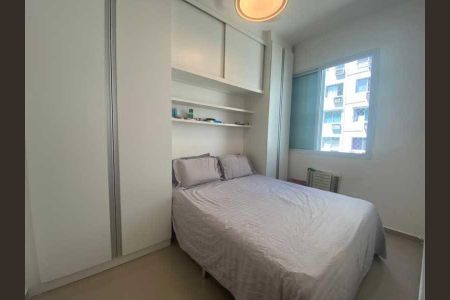 Apartamento à venda com 32m², 1 quarto e sem vaga