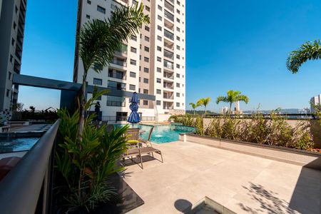 Apartamento à venda com 48m², 1 quarto e 1 vagaÁrea comum - Piscina